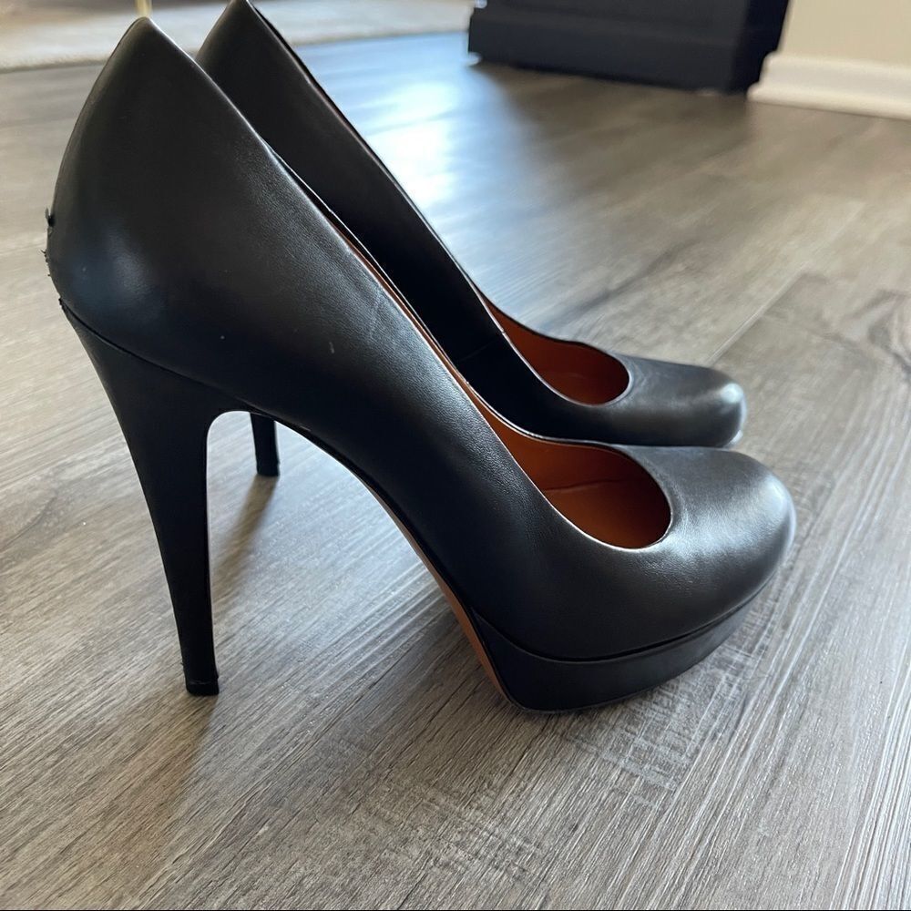 Gucci Nappa Charlotte Pump Stiletto Heels in Black Leather EU 38 US 8 MSRP $540 - Picture 10 of 12